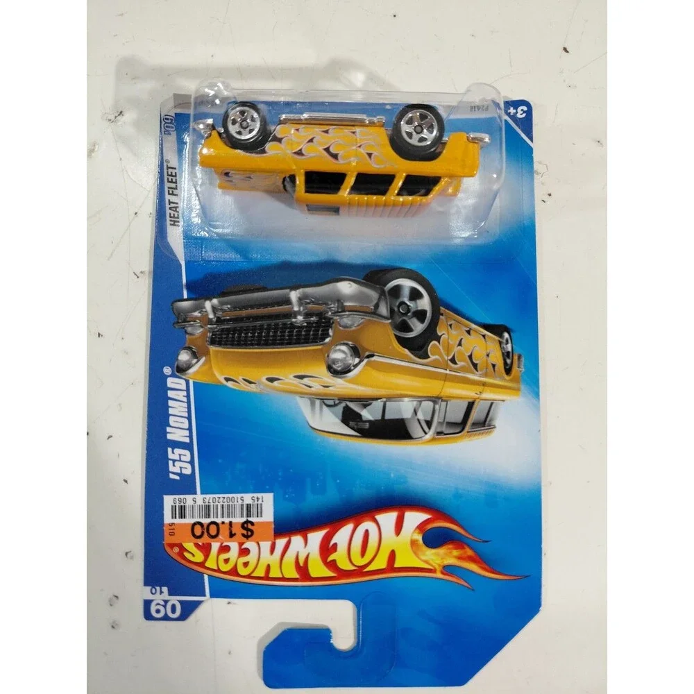 NIP Hot Wheels Heat Fleet 1:64 Die Cast 1955 Chevrolet Nomad Wagon Classic Car
